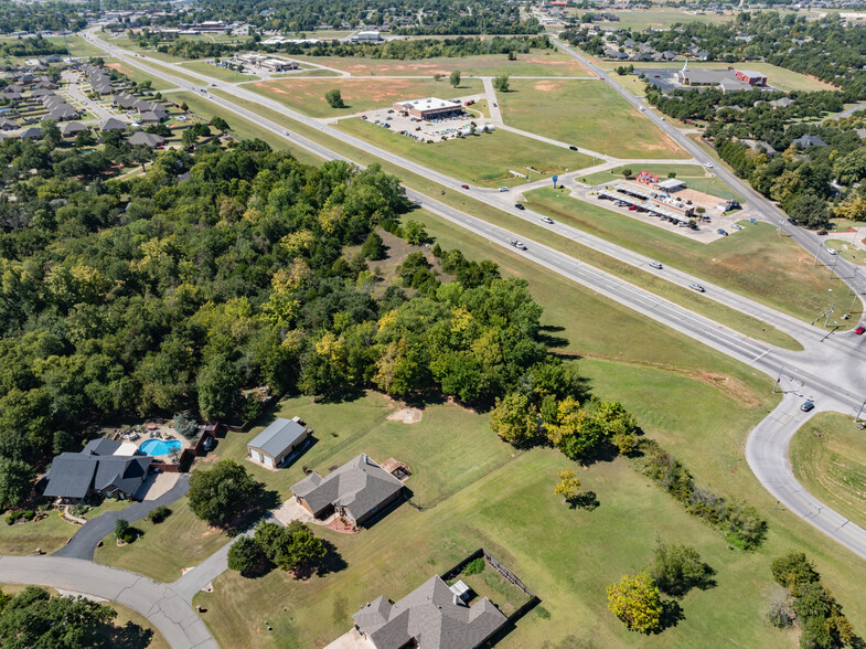 Hwy 62 and 300th St, Blanchard, OK for sale - Building Photo - Image 2 of 12