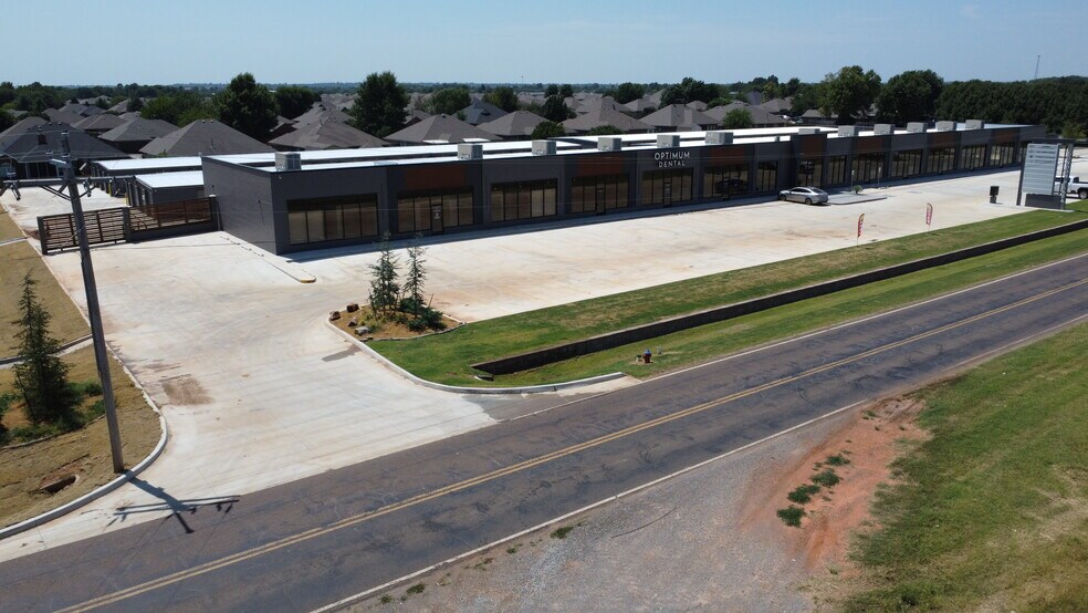 550 NE 24th St, Newcastle, OK à louer - Photo du bâtiment - Image 3 de 16