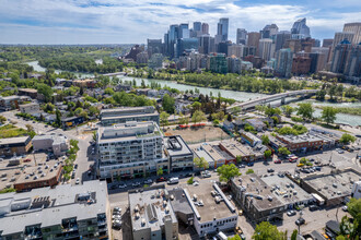 150 10th St NW, Calgary, AB - aerial  map view