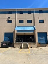 1520 NW Vivion Rd, Kansas City, MO for lease Interior Photo- Image 1 of 10