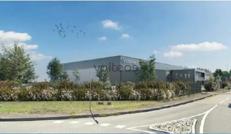 Industrial in Lespinasse for lease - Building Photo - Image 2 of 3