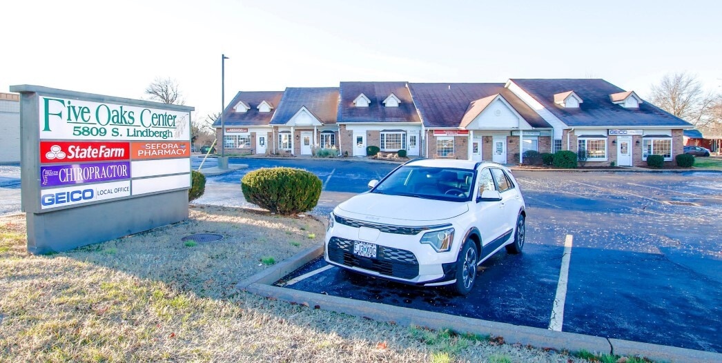 5809-5819 S Lindbergh Blvd, Saint Louis, MO for lease Primary Photo- Image 1 of 3