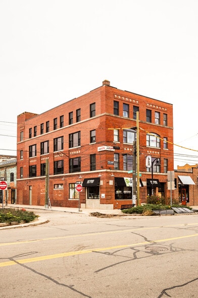 2501 Russell St, Detroit, MI for lease - Building Photo - Image 3 of 10