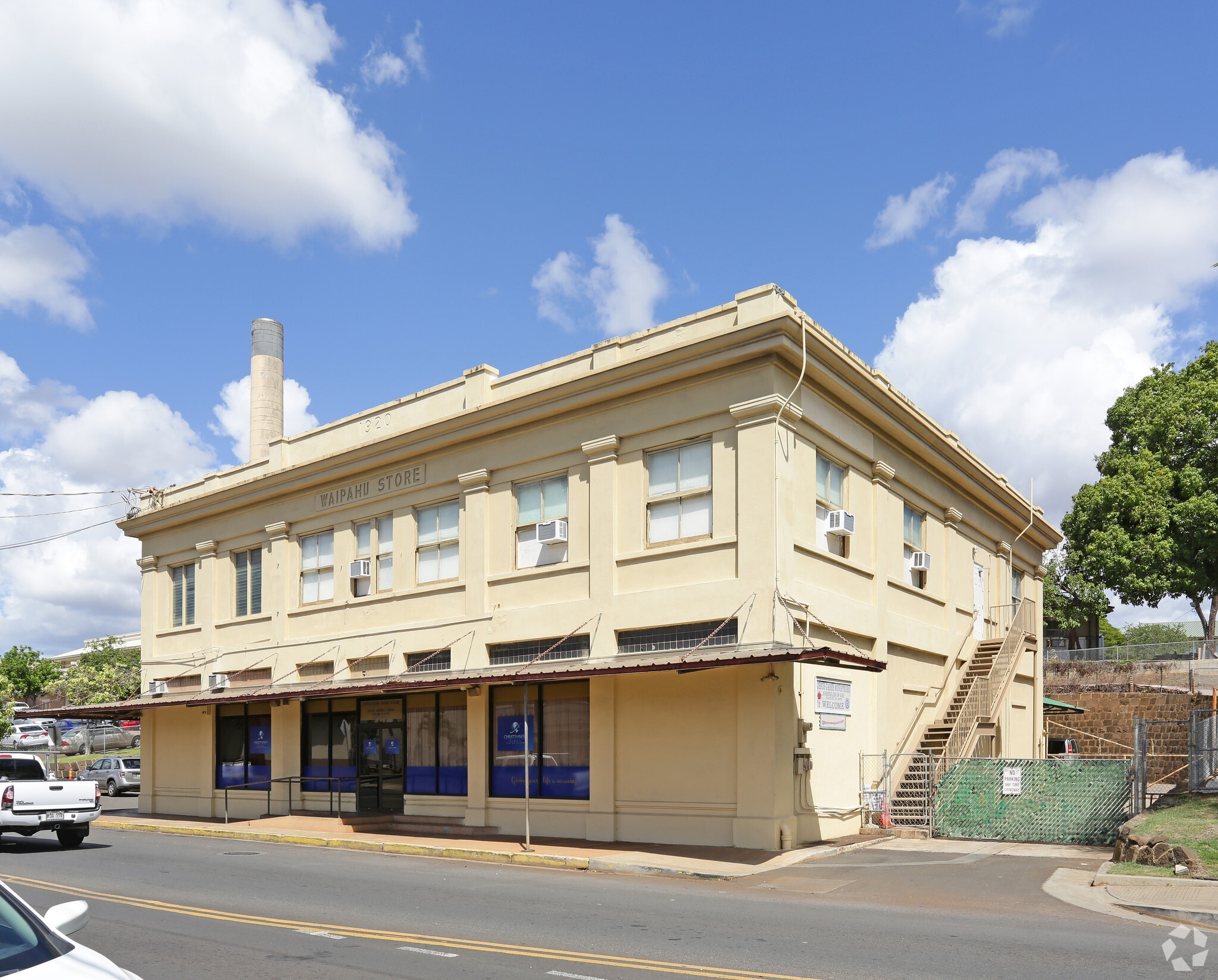 94-916 Waipahu St, Waipahu, HI for lease Primary Photo- Image 1 of 4