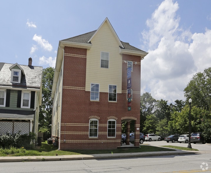 918 County Line Rd, Bryn Mawr, PA for sale - Building Photo - Image 2 of 2