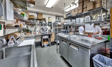 279 Church St, New York, NY à vendre Photo intérieure- Image 2 de 2