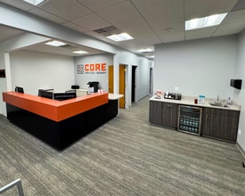 415 E Cook Rd, Fort Wayne, IN à louer Photo intérieure- Image 2 de 14