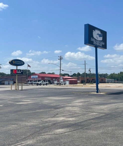 3207 E Nettleton Ave, Jonesboro, AR à louer - Photo du bâtiment - Image 3 de 12