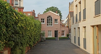 Plus de détails pour 4 Kimbolton Row, Londres - Bureau à louer