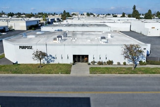 More details for 22,806 SF on 1.1 Acre Lot – Industrial for Sale, Huntington Beach, CA