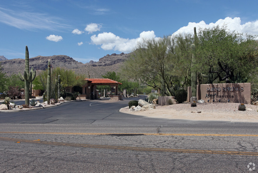 9777 E Sabino Greens Dr, Tucson, AZ à vendre - Photo principale - Image 1 de 1