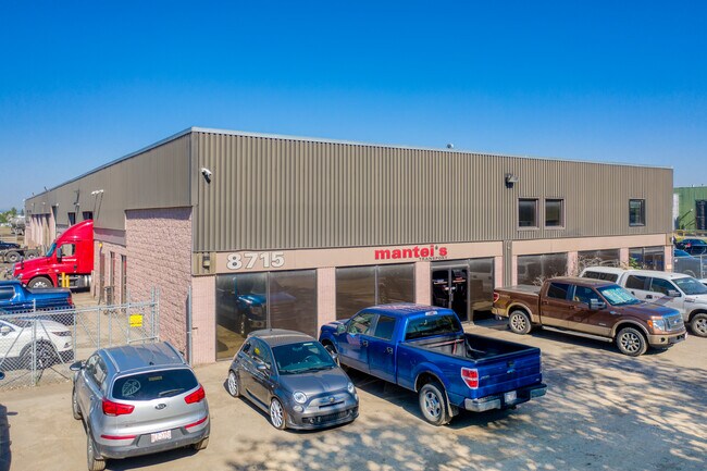 Plus de détails pour 8715 44th St SE, Calgary, AB - Industriel à vendre