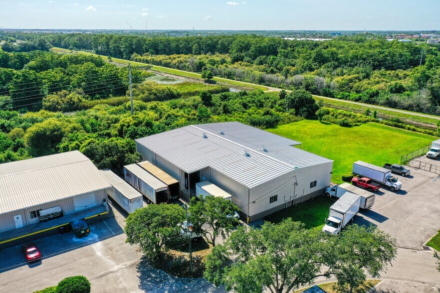 4011 Sivan Rd, Fort Myers, FL for lease - Building Photo - Image 3 of 3