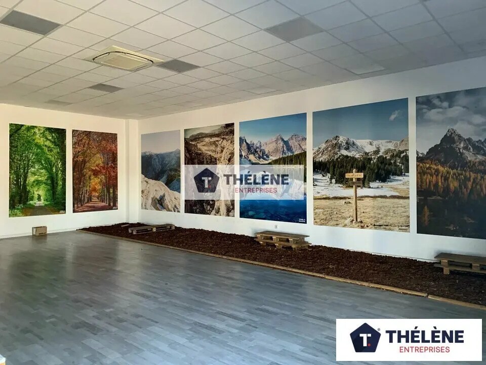 Retail in Mauguio for lease Building Photo- Image 1 of 10