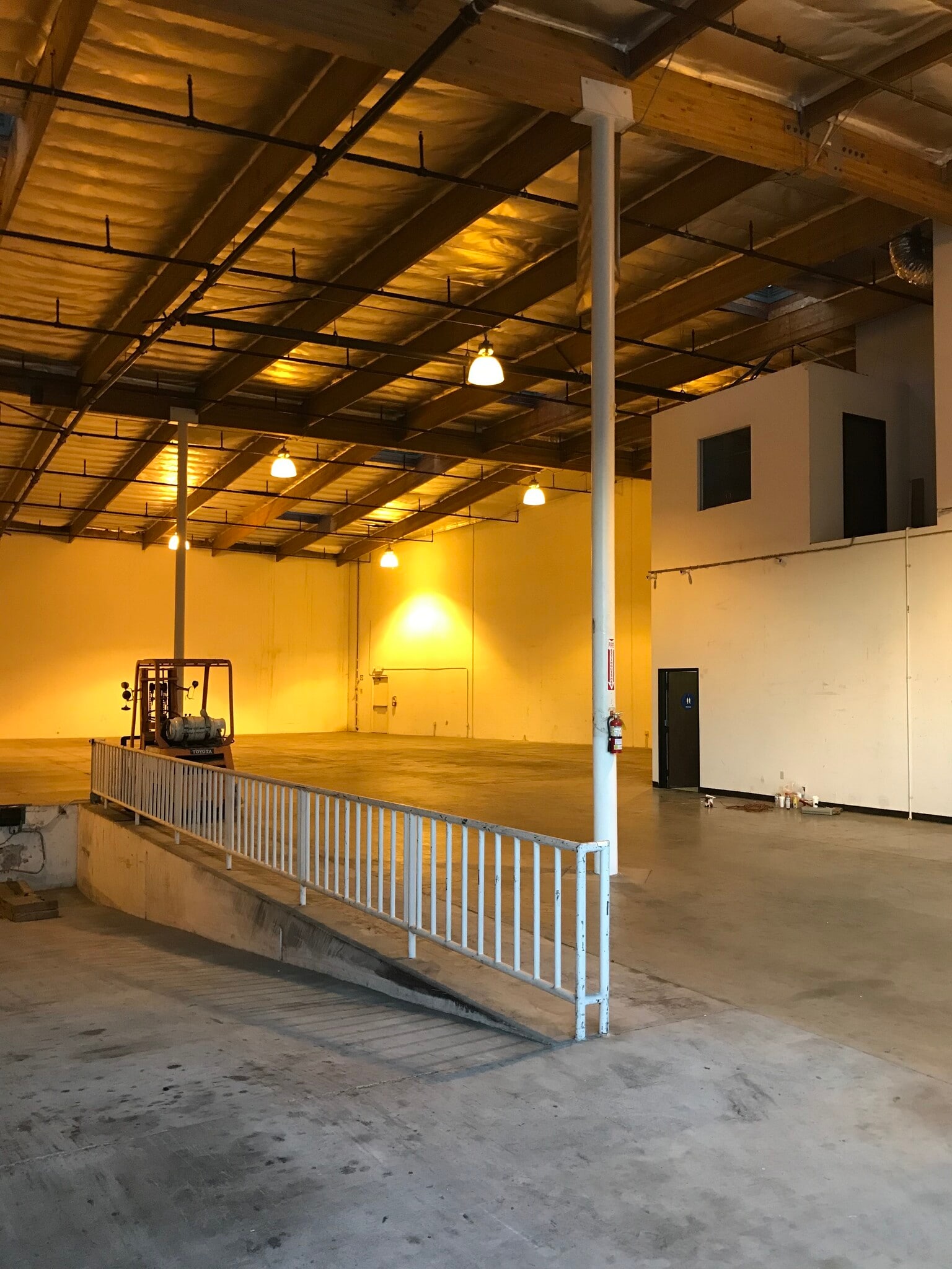 919 Radecki Ct, Rowland Heights, CA à louer Photo intérieure- Image 1 de 6