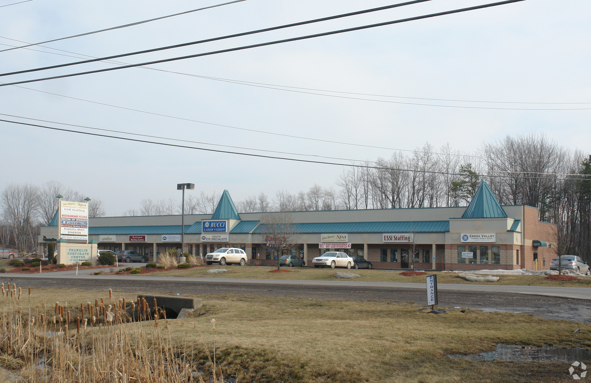 147 Airport Rd, Hazleton, PA for lease Primary Photo- Image 1 of 5