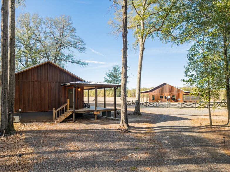 9036 Bullard Rd, Dry Branch, GA à vendre - Photo du bâtiment - Image 2 de 50