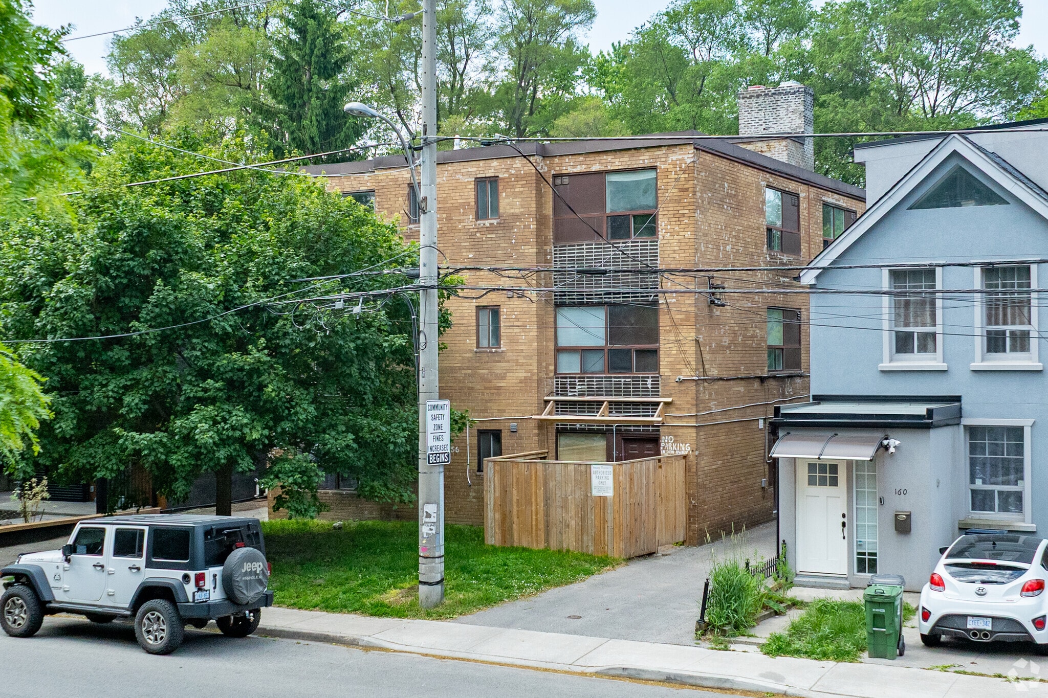 156 Barrington Ave, Toronto, ON for sale Primary Photo- Image 1 of 3