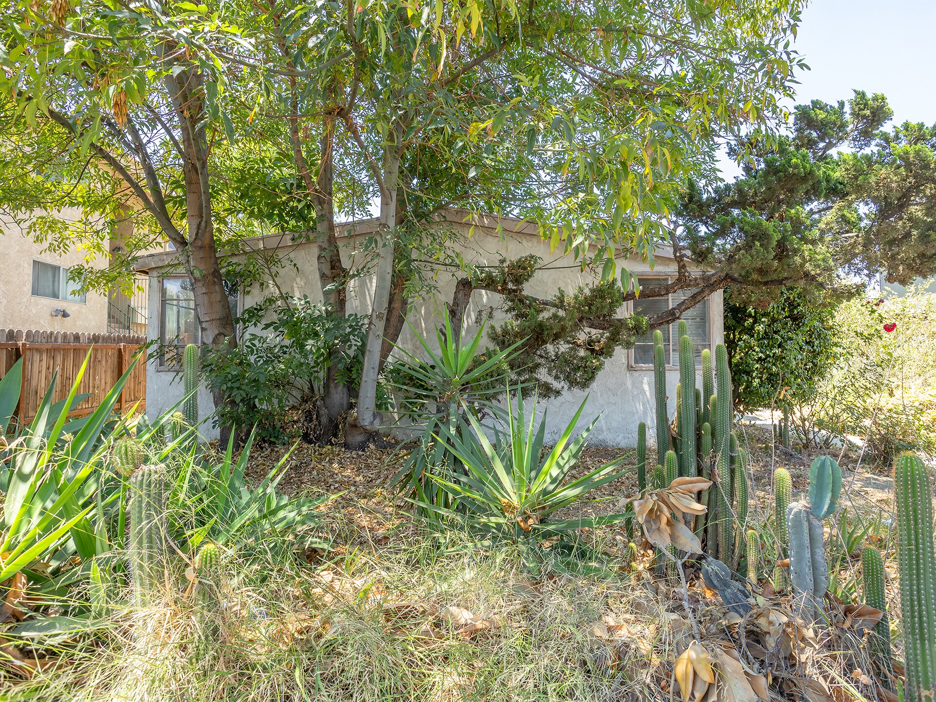 14301 Roscoe Blvd, Panorama City, CA à vendre Photo principale- Image 1 de 48