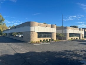 450-470 Enterprise Ct, Bloomfield Hills, MI for lease Building Photo- Image 1 of 7