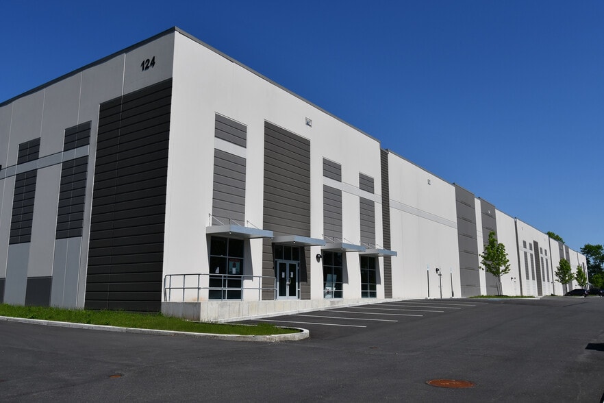 124 Route 17K, Newburgh, NY for lease - Building Photo - Image 3 of 26