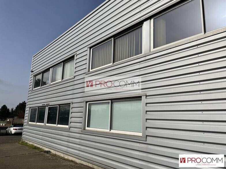 Office in Mainvilliers for lease - Building Photo - Image 2 of 6