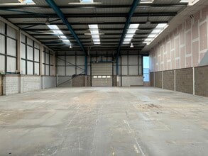 Snowdon Dr, Milton Keynes à louer Photo intérieure- Image 1 de 1