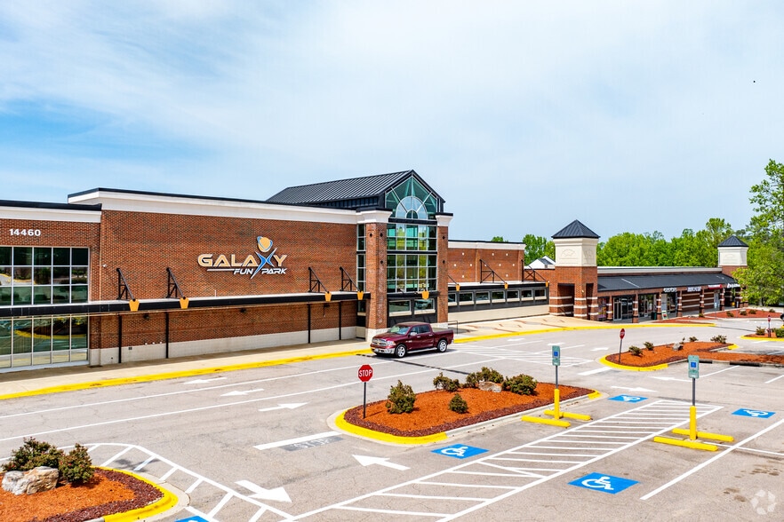 14460 New Falls of Neuse Rd, Raleigh, NC for lease - Primary Photo - Image 1 of 28
