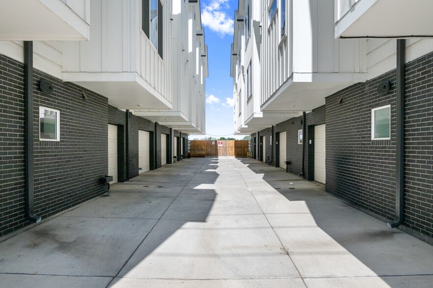 5151 W 10th Ave, Denver, CO for sale - Building Photo - Image 3 of 39