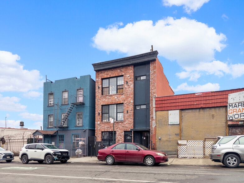 137 21st St, Brooklyn, NY à vendre - Photo du bâtiment - Image 2 de 26