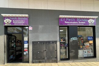 Plus de détails pour Multi-résidentiel à vendre