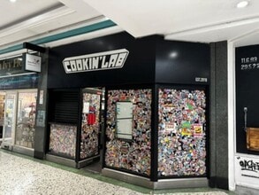 1-32 Quadrant Arcade, Romford for lease Interior Photo- Image 1 of 10