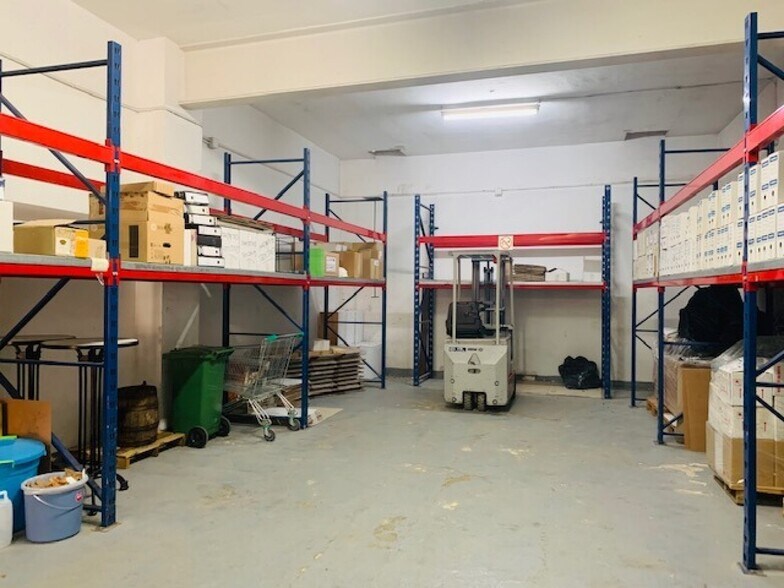 Immeuble residentiel dans Vilafranca del Penedès, Barcelona à vendre - Photo intérieure - Image 2 de 4