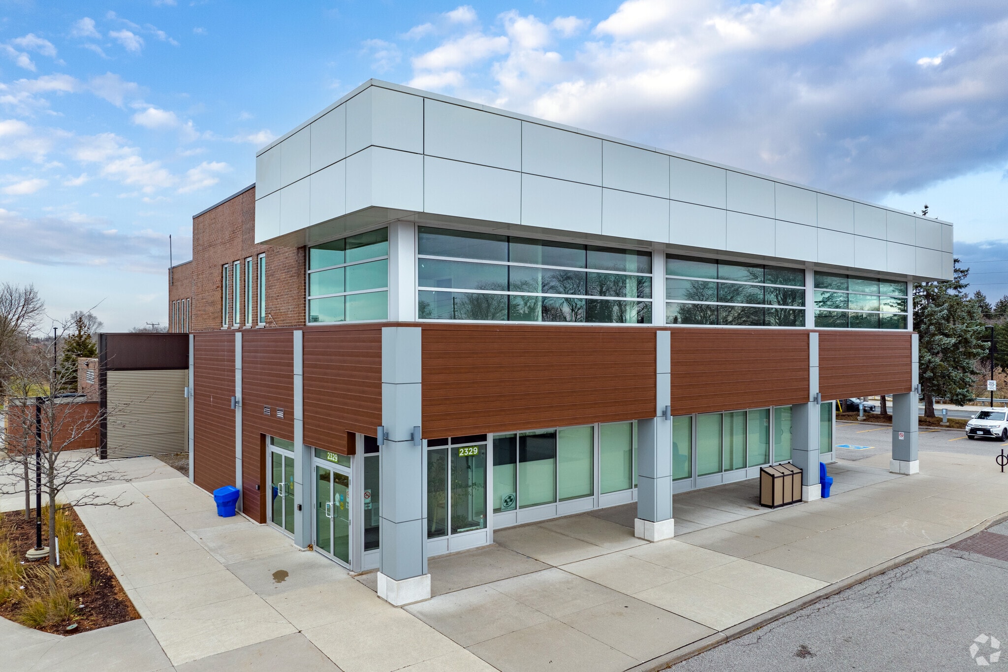 2329-2331 Brimley Rd, Toronto, ON for lease Primary Photo- Image 1 of 5