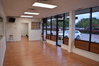 9700 Almeda Genoa Rd, Houston, TX à louer Photo intérieure- Image 1 de 32