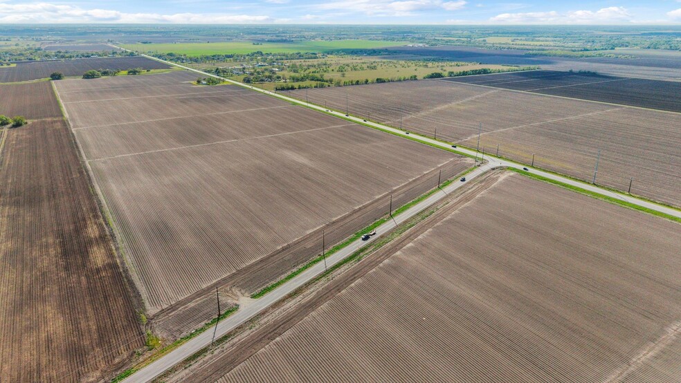7639 7639 FM 2977, Needville, TX for sale - Aerial - Image 3 of 10