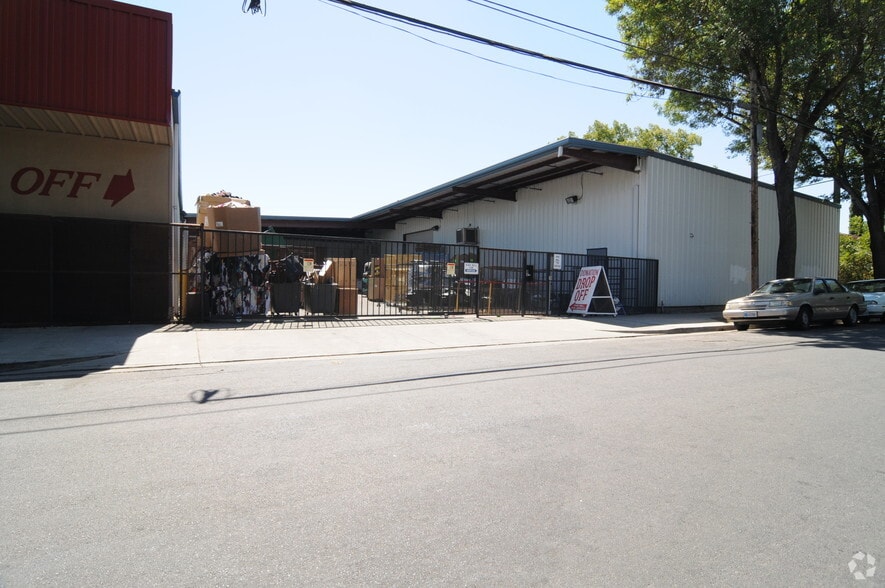 1135 N Wilson Way, Stockton, CA for sale - Building Photo - Image 3 of 3