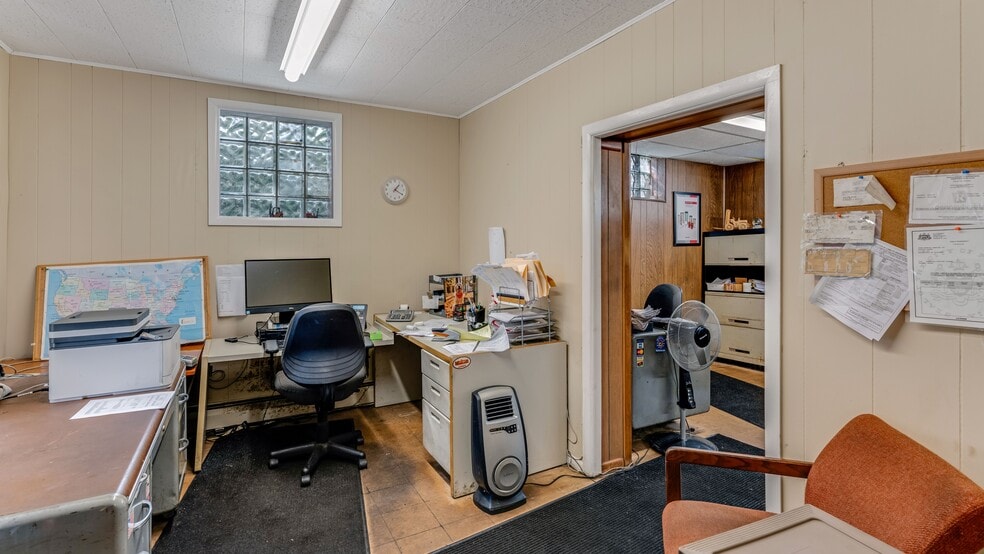 7128 Grays Ave, Philadelphia, PA for sale - Building Photo - Image 2 of 48