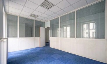 105 Rue La Fayette, Paris à louer Photo intérieure- Image 1 de 11