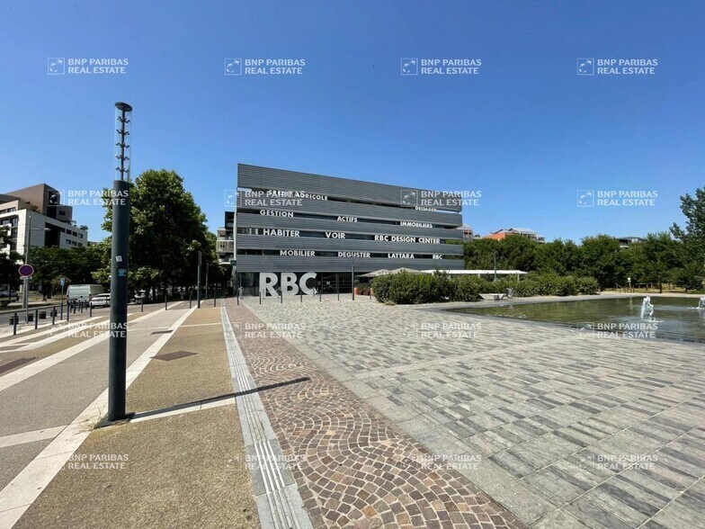 Commerce de détail dans Montpellier à louer - Photo du bâtiment - Image 2 de 23