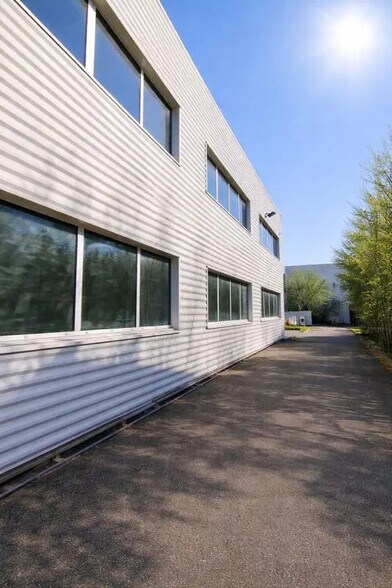 11 Rue Henri Jansou, Toulouse à louer - Photo du bâtiment - Image 2 de 9