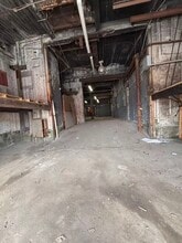 220 Stewart Ave, Brooklyn, NY for lease Interior Photo- Image 1 of 11