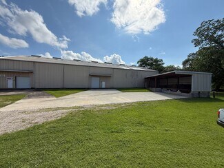 Plus de détails pour 904 Geneva St, Opelika, AL - Local d'activités à louer