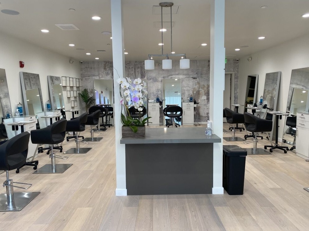 215 California ave, Glendale, CA for lease Interior Photo- Image 1 of 2