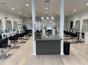 215 California ave, Glendale, CA for lease Interior Photo- Image 1 of 2