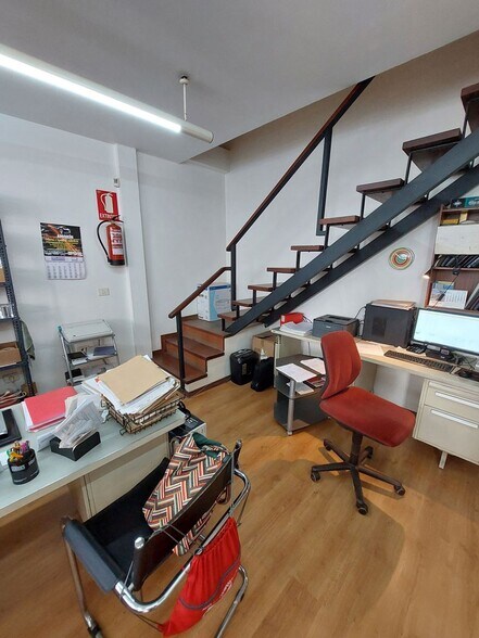 Commerce de détail dans Vigo à vendre - Photo du bâtiment - Image 2 de 31