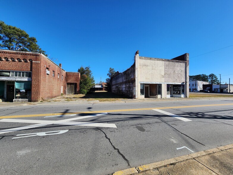104 E Railroad St, Robersonville, NC à vendre - Photo du bâtiment - Image 3 de 14