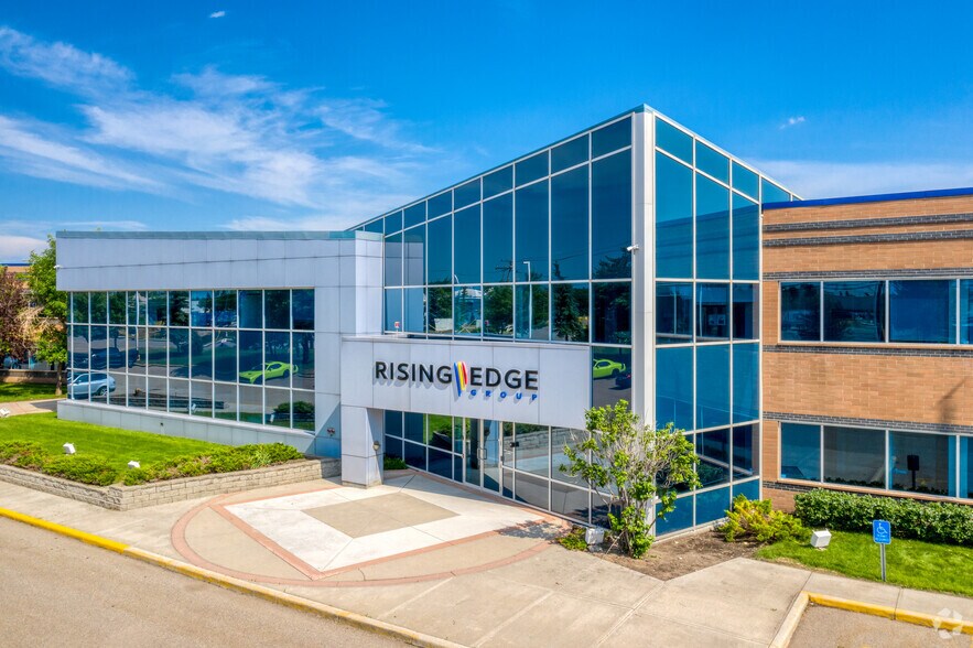 4800 27th St SE, Calgary, AB à vendre - Photo principale - Image 1 de 1