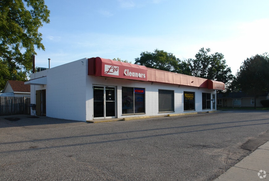 1404 W Mount Hope Ave, Lansing, MI for sale - Building Photo - Image 2 of 4