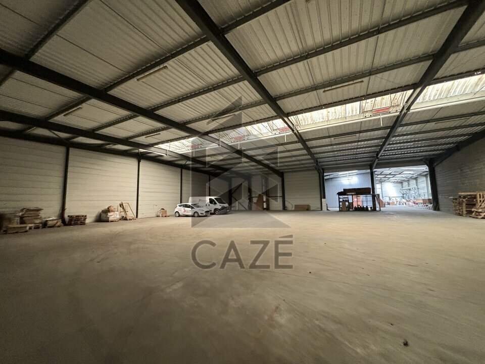 Industrial in Mérignac for lease Building Photo- Image 1 of 8